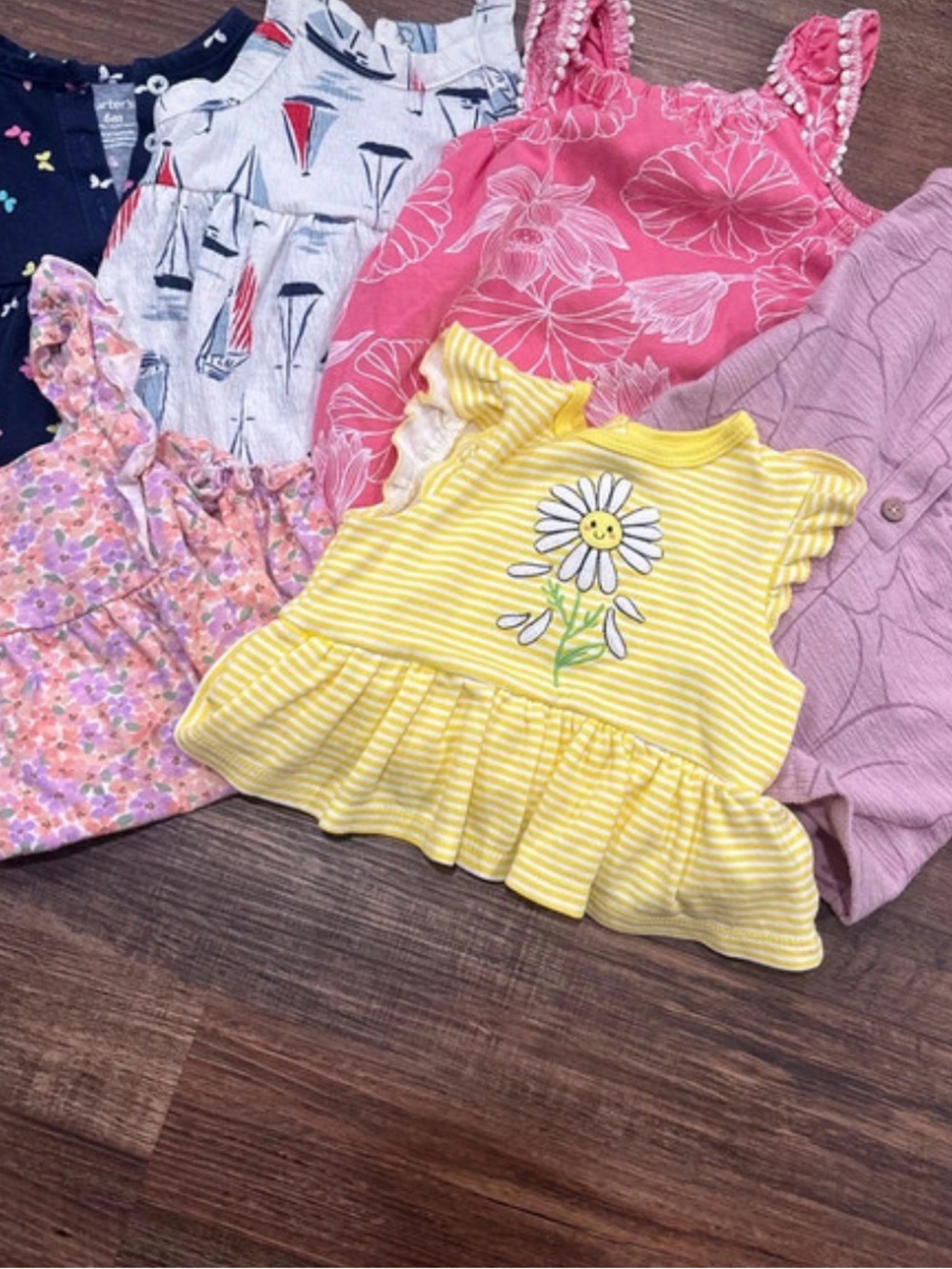 Baby girl lot of summer clothes.
